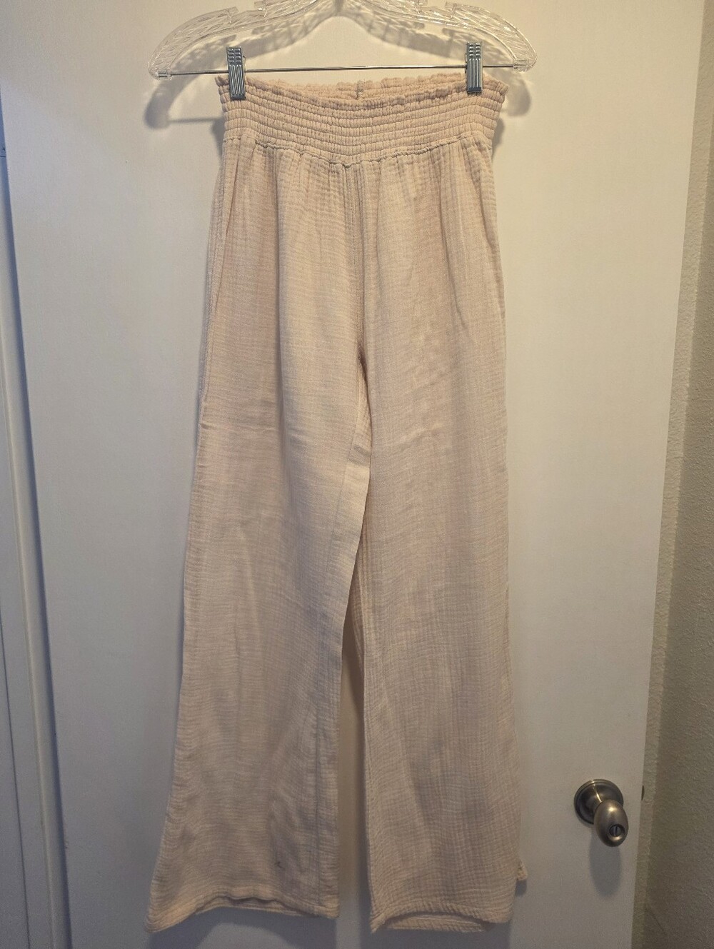 Women's Cream Wide-Leg Elastic-Waist Pants. Sz small